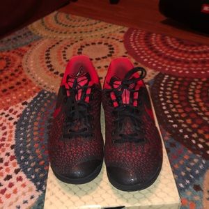 Nike Kobe Mamba Instinct Men's Size 10